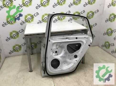 Audi A3 Sağ Arka Kapı 8V5833052 çıkma parça