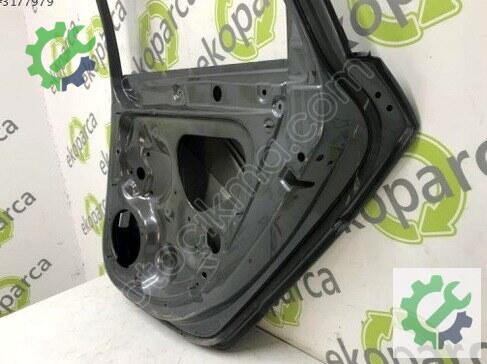 Audi A3 Sağ Arka Kapı 8V5833052 çıkma parça