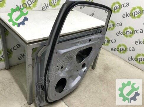 Audi A3 Sağ Arka Kapı 8V5833052 çıkma parça
