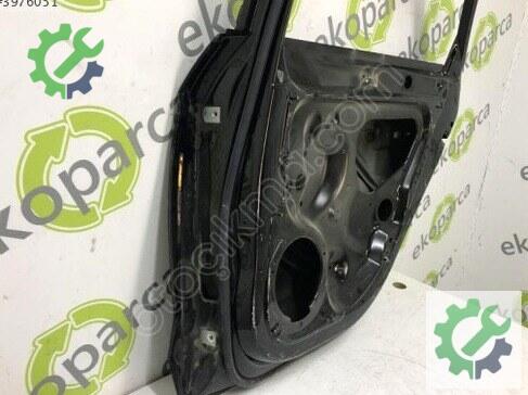 Audi A3 Sağ Arka Kapı 8V5833052 çıkma parça