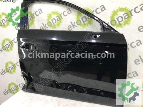 Audi A3 Sağ Ön Kapı 8V5831052 çıkma parça