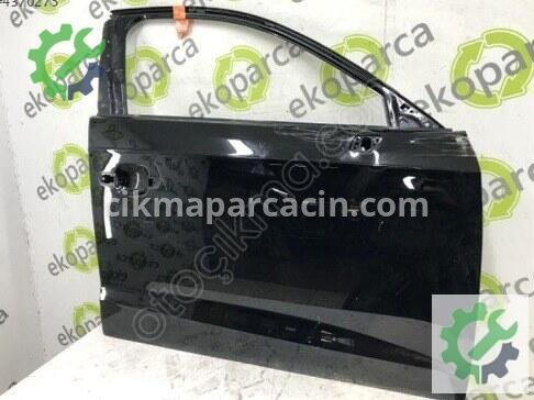 Audi A3 Sağ Ön Kapı 8V4831052 çıkma parça