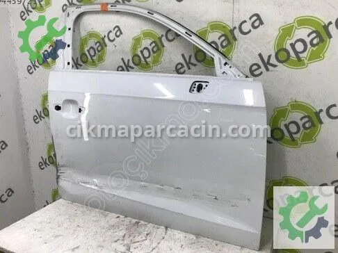 Audi A3 Sağ Ön Kapı 8V4831052 çıkma parça