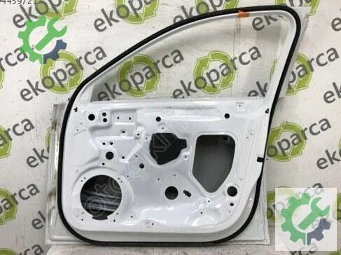 Audi A3 Sağ Ön Kapı 8V4831052 çıkma parça
