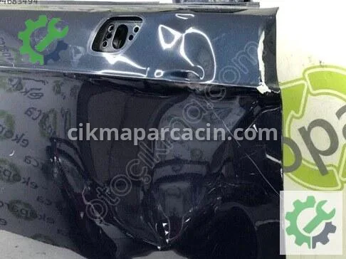 Audi A3 Sağ Ön Kapı 8V4831052 çıkma parça