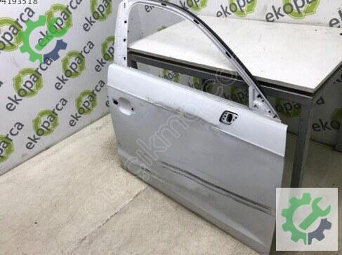 Audi A3 Sağ Ön Kapı 8V4831052 çıkma parça