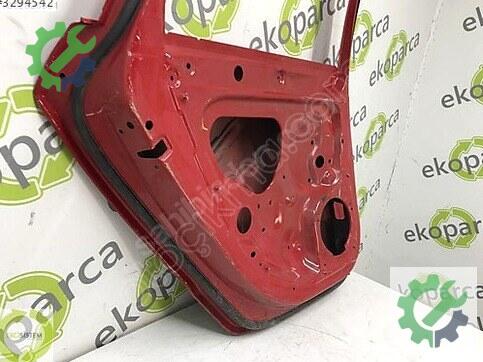 Audi A3 Sol Arka Kapı 8V5833051 çıkma parça