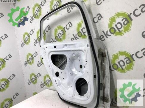 Audi A3 Sol Arka Kapı 8V5833051 çıkma parça