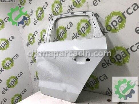 Audi A3 Sol Arka Kapı 8V5833051 çıkma parça