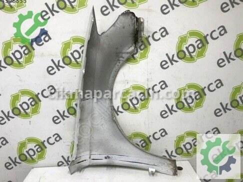 Audi A3 Sol Çamurluk 8V0821105 çıkma parça