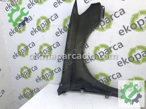 Audi A3 Sol Ön Çamurluk 8V5821105 çıkma parça