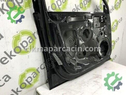 Audi A3 Sol Ön Kapı 8V4831051 çıkma parça