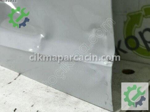 Audi A3 Sol Ön Kapı 8V4831051 çıkma parça