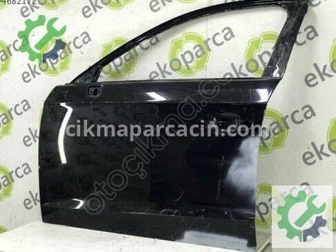 Audi A3 Sol Ön Kapı 8V4831051 çıkma parça