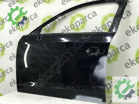 Audi A3 Sol Ön Kapı 8V4831051 çıkma parça