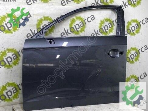 Audi A3 Sol Ön Kapı 8V4831051 çıkma parça