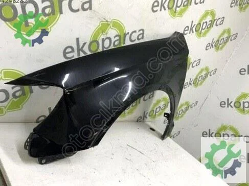 Audi A3 Sol Ön Çamurluk 8V5821105 çıkma parça