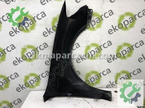 Audi A3 Sol Ön Çamurluk 8V5821105 çıkma parça
