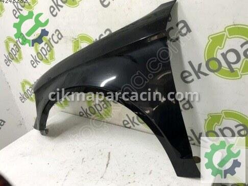 Audi A3 Sol Ön Çamurluk 8V5821105 çıkma parça