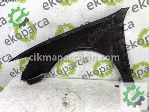 Audi A3 Sağ Çamurluk 8V5821106 çıkma parça