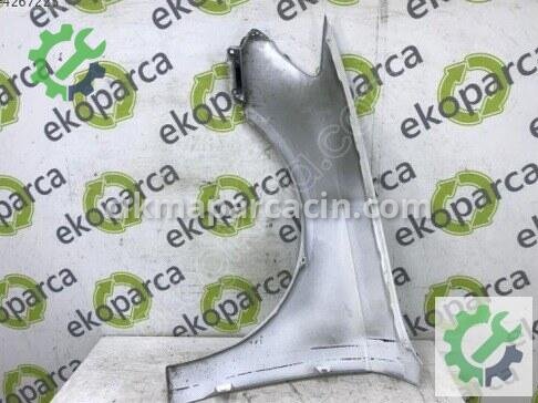 Audi A3 Sağ Ön Çamurluk 8V0821106 çıkma parça