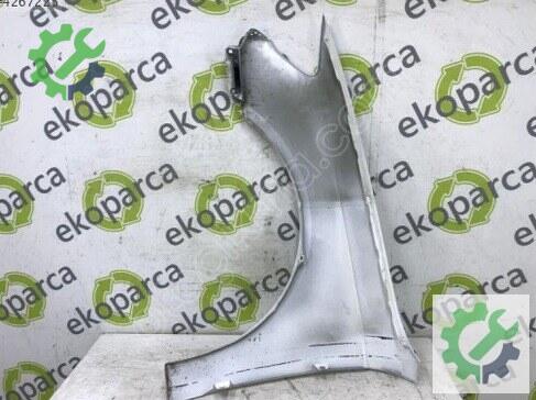 Audi A3 Sağ Ön Çamurluk 8V0821106 çıkma parça