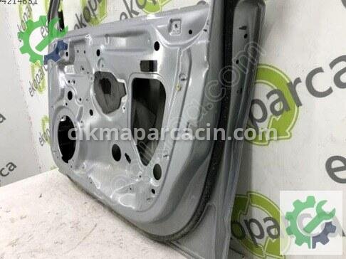 Audi A3 Sağ Ön Kapı 8V4831052 çıkma parça