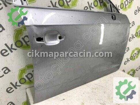 Audi A3 Sağ Ön Kapı 8V4831052 çıkma parça