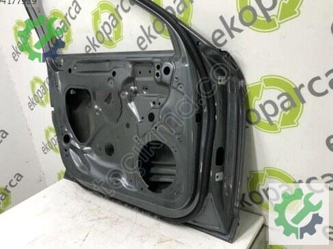 Audi A3 Sol Ön Kapı 8V5831051 çıkma parça
