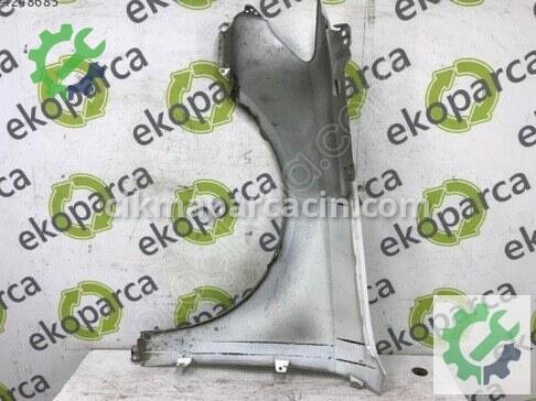 Audi A3 Sağ Ön Çamurluk 8V0821106 çıkma parça