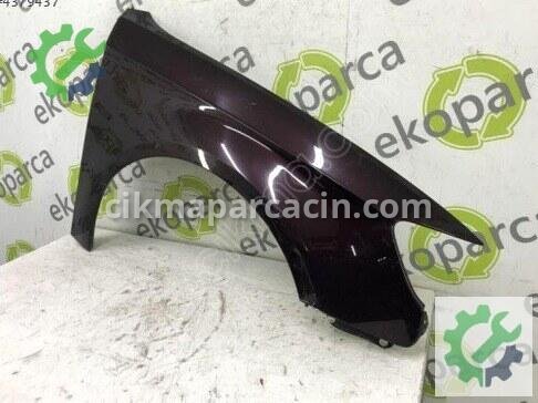 Audi A3 Sağ Ön Çamurluk 8V0821106 çıkma parça