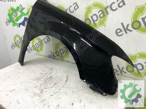 Audi A3 Sağ Ön Çamurluk 8V0821106 çıkma parça