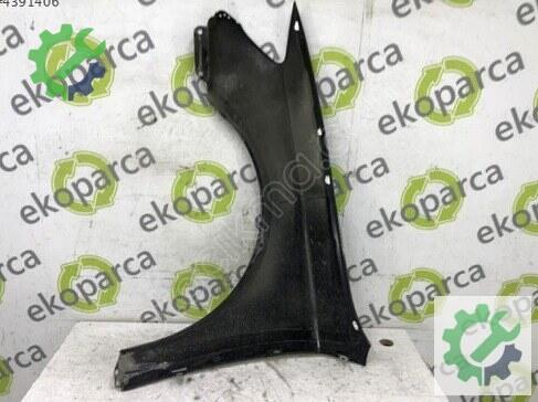 Audi A3 Sağ Ön Çamurluk 8V0821106 çıkma parça
