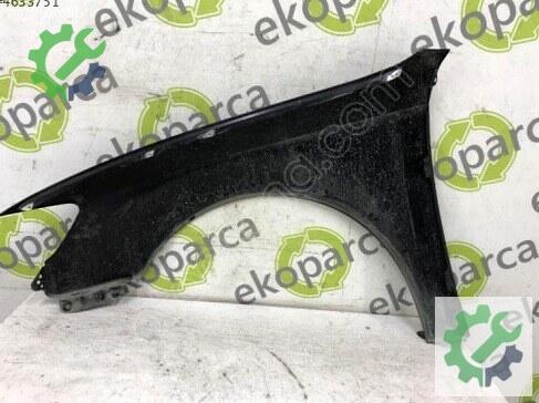 Audi A3 Sağ Ön Çamurluk 8V0821106 çıkma parça