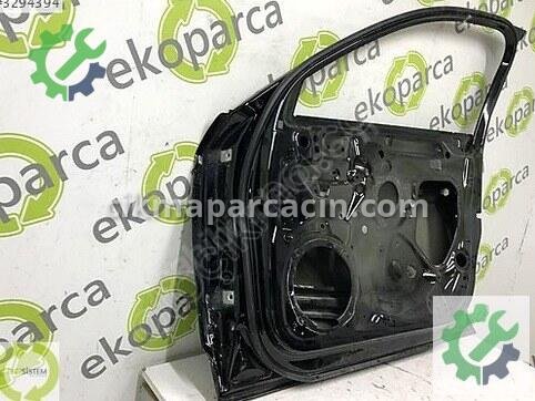 Audi A3 Sağ Ön Kapı 8V5831052 çıkma parça