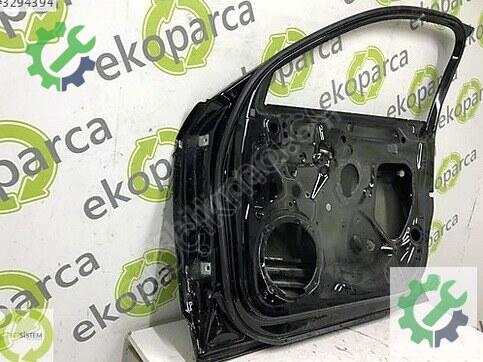 Audi A3 Sağ Ön Kapı 8V5831052 çıkma parça
