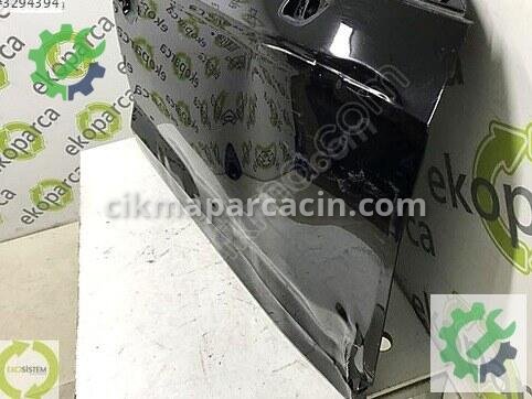 Audi A3 Sağ Ön Kapı 8V5831052 çıkma parça