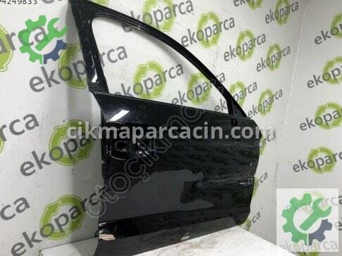 Audi A3 Sağ Ön Kapı 8V5831052 çıkma parça