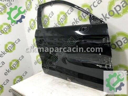 Audi A3 Sağ Ön Kapı 8V5831052 çıkma parça