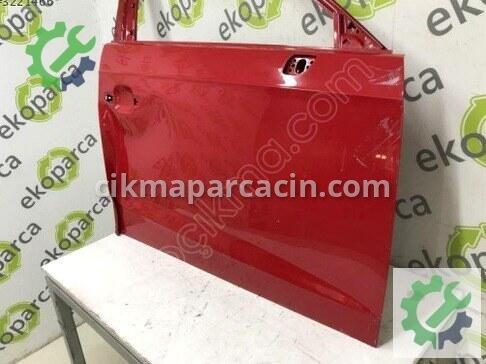 Audi A3 Sağ Ön Kapı 8V4831052 çıkma parça