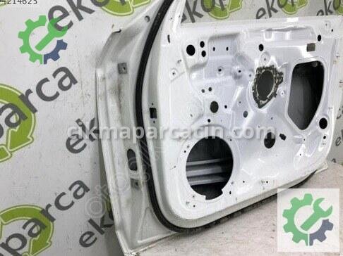 Audi A3 Sağ Ön Kapı 8V4831052 çıkma parça