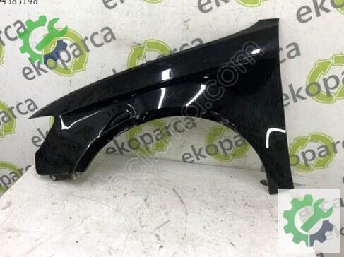 Audi A3 Sol Çamurluk çıkma parça