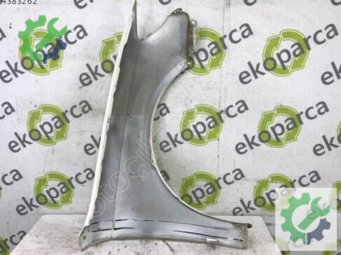 Audi A3 Sol Çamurluk 8V0821105 çıkma parça