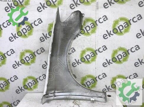Audi A3 Sol Çamurluk 8V0821105 çıkma parça