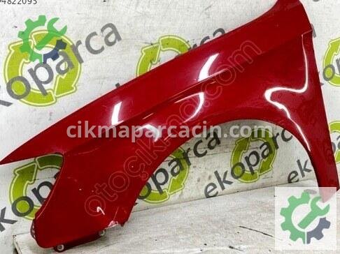 Audi A3 Sol Çamurluk 8V0821105 çıkma parça
