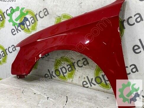 Audi A3 Sol Çamurluk 8V0821105 çıkma parça
