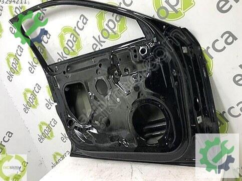 Audi A3 Sol Ön Kapı 8V5831051 çıkma parça