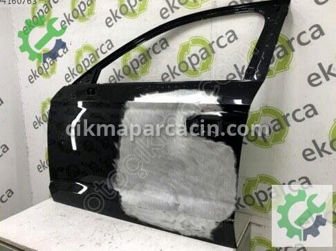 Audi A3 Sol Ön Kapı 8V5831051 çıkma parça