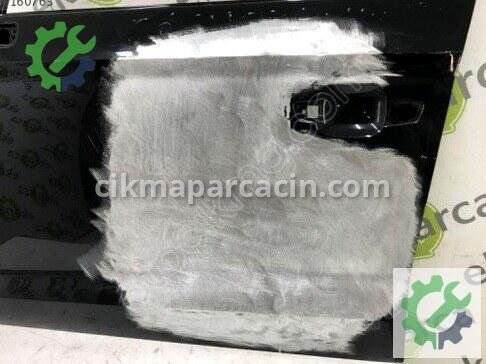Audi A3 Sol Ön Kapı 8V5831051 çıkma parça