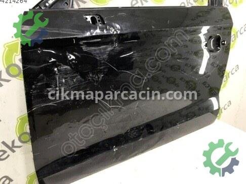 Audi A3 Sol Ön Kapı 8V5831051 çıkma parça